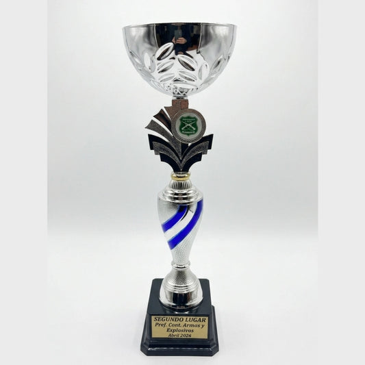 Copa Plateada con Detalles en Azul